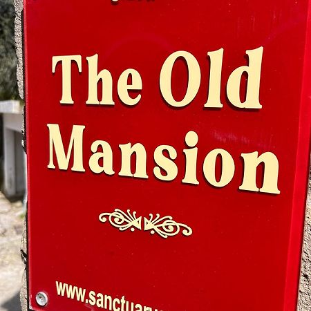 The Old Mansion Apartment Sinarades Exterior photo